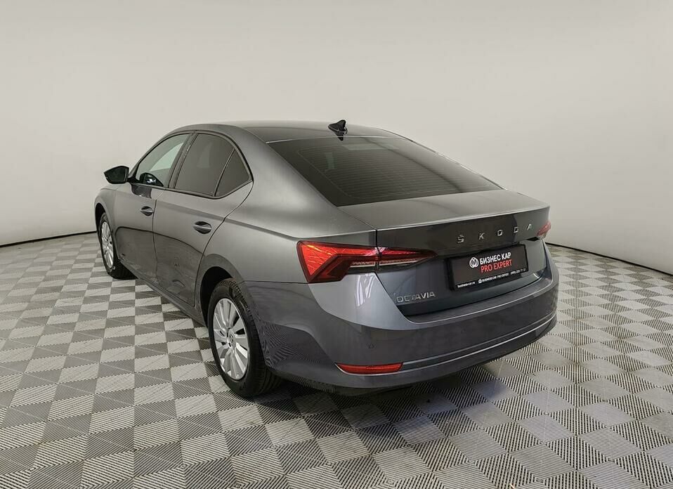 Skoda Octavia 1.4 AT (150 л.с.)