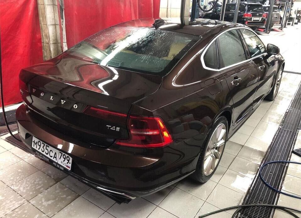 Volvo S90 2.0 AT (190 л.с.)