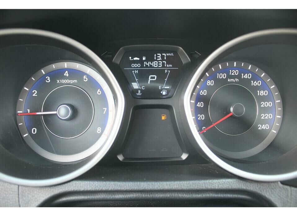 Hyundai Avante 1.6 AT (140 л.с.)