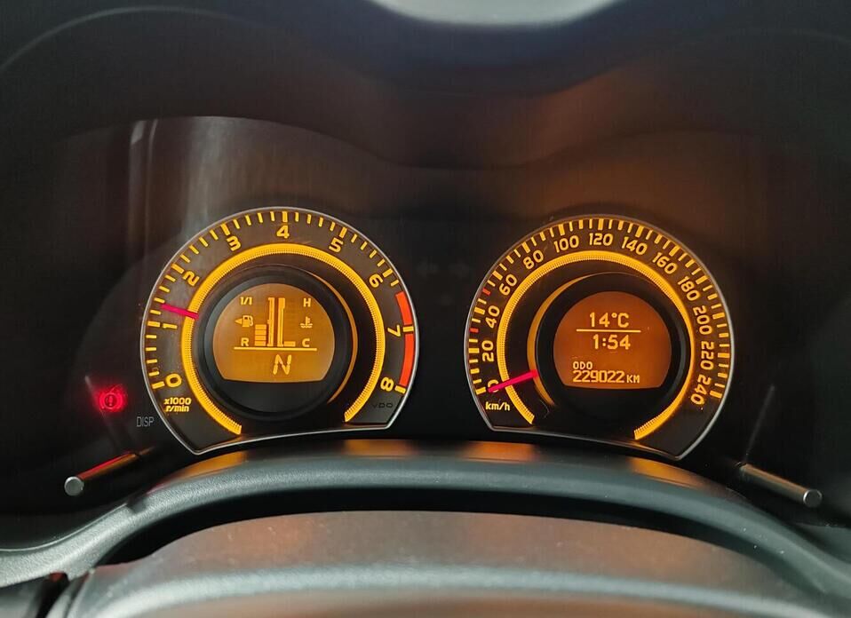 Toyota Corolla, X (E140, E150) 1.6 AT (124 л.с.)