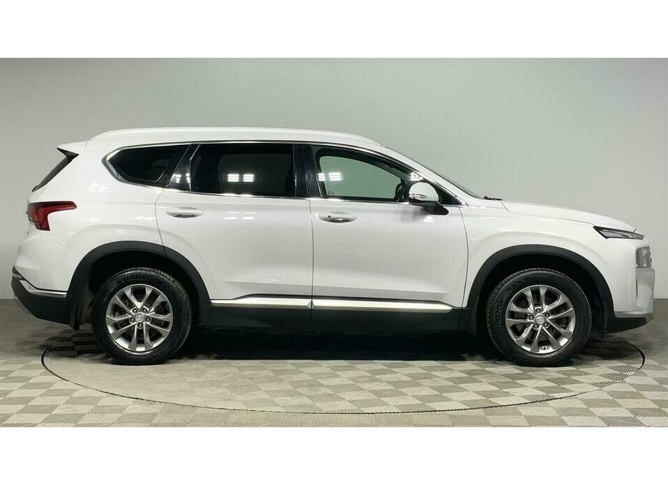 Hyundai Santa Fe 2.2d AMT (199 л.с.) 4WD