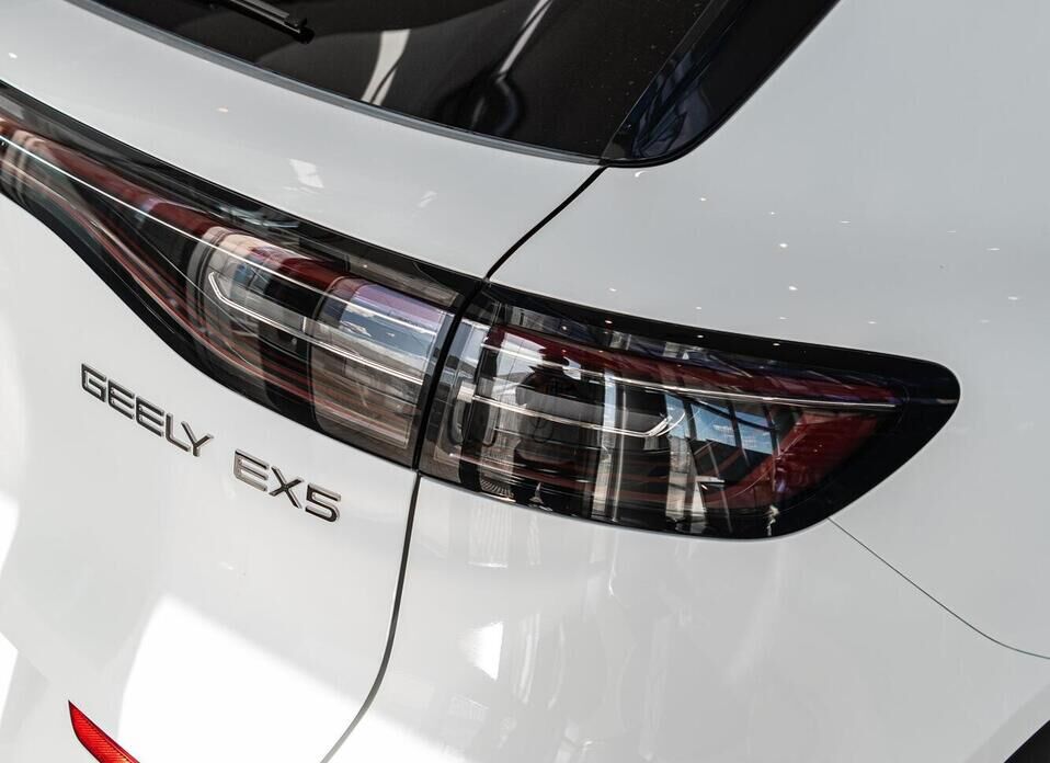 Geely EX5 Electro AT (160 кВт)