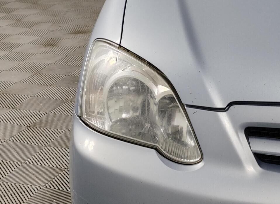 Toyota Corolla, IX (E120, E130) Рестайлинг 1.6 AT (110 л.с.)