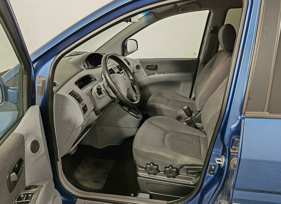 Hyundai Matrix 1.8 AT (122 л.с.)