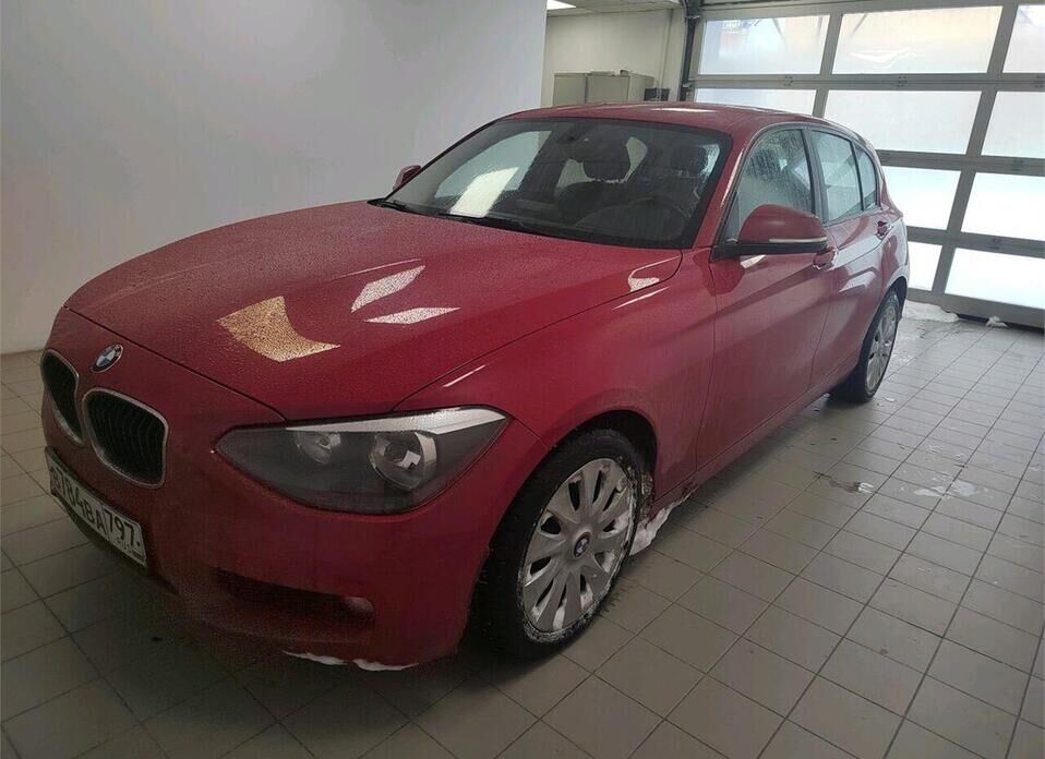 BMW 1 серии, II (F20/F21) 116i 1.6 AT (136 л.с.)