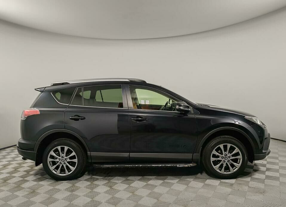 Toyota RAV4 2.5 AT (180 л.с.) 4WD
