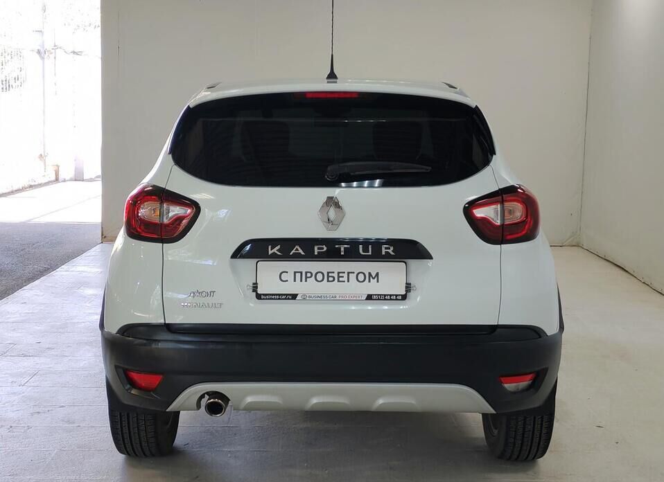 Renault Kaptur 1.6 MT (114 л.с.)