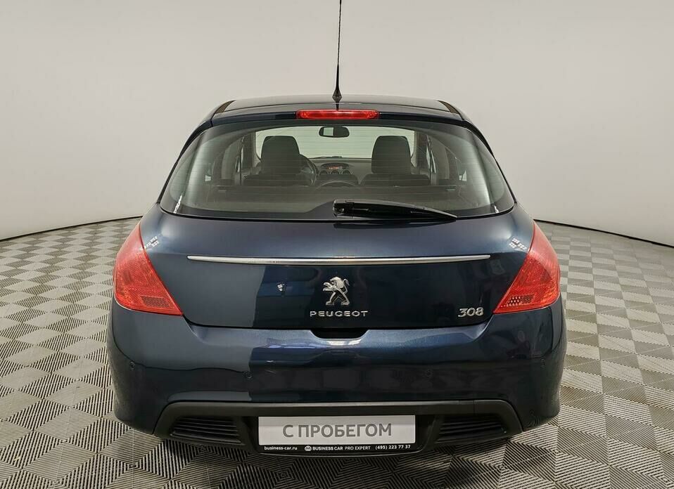 Peugeot 308 1.6 MT (120 л.с.)