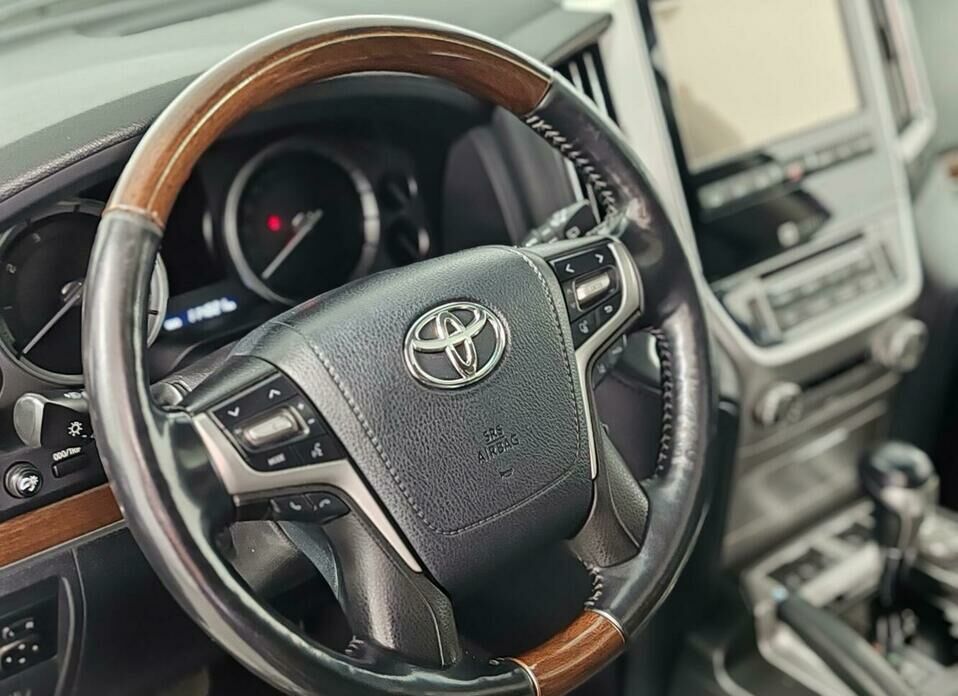 Toyota Land Cruiser 4.6 AT (309 л.с.) 4WD