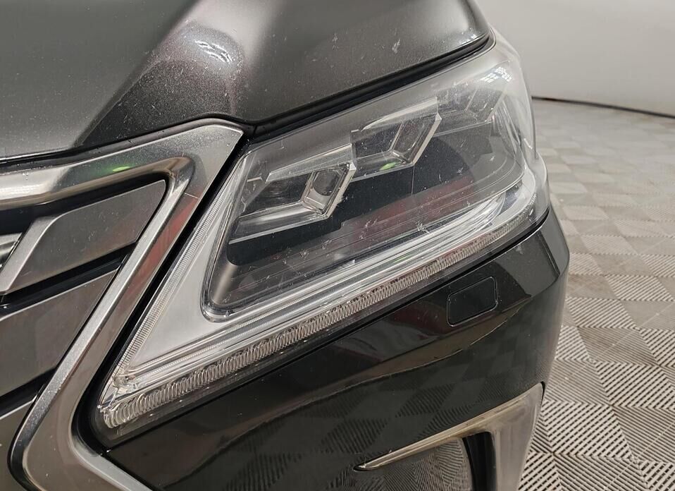 Lexus LX, III Рестайлинг 2 450d 4.5d AT (272 л.с.) 4WD