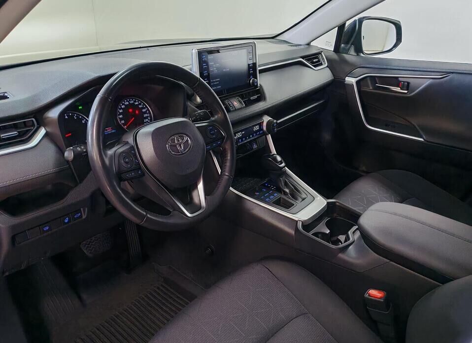 Toyota RAV4, V (XA50) 2.0 CVT (149 л.с.) 4WD