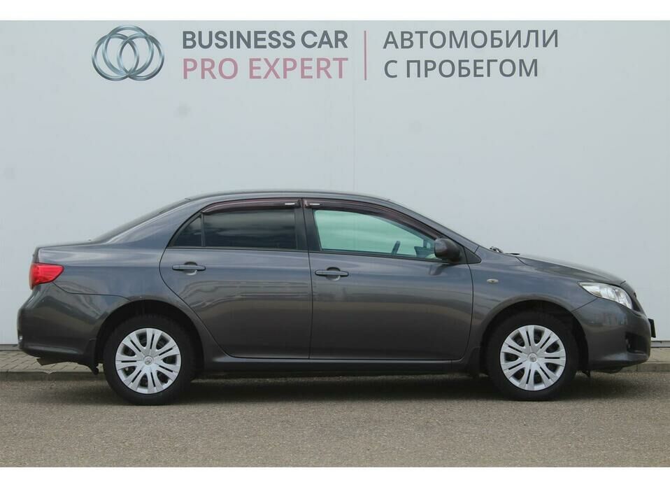 Toyota Corolla 1.6 AT (124 л.с.)