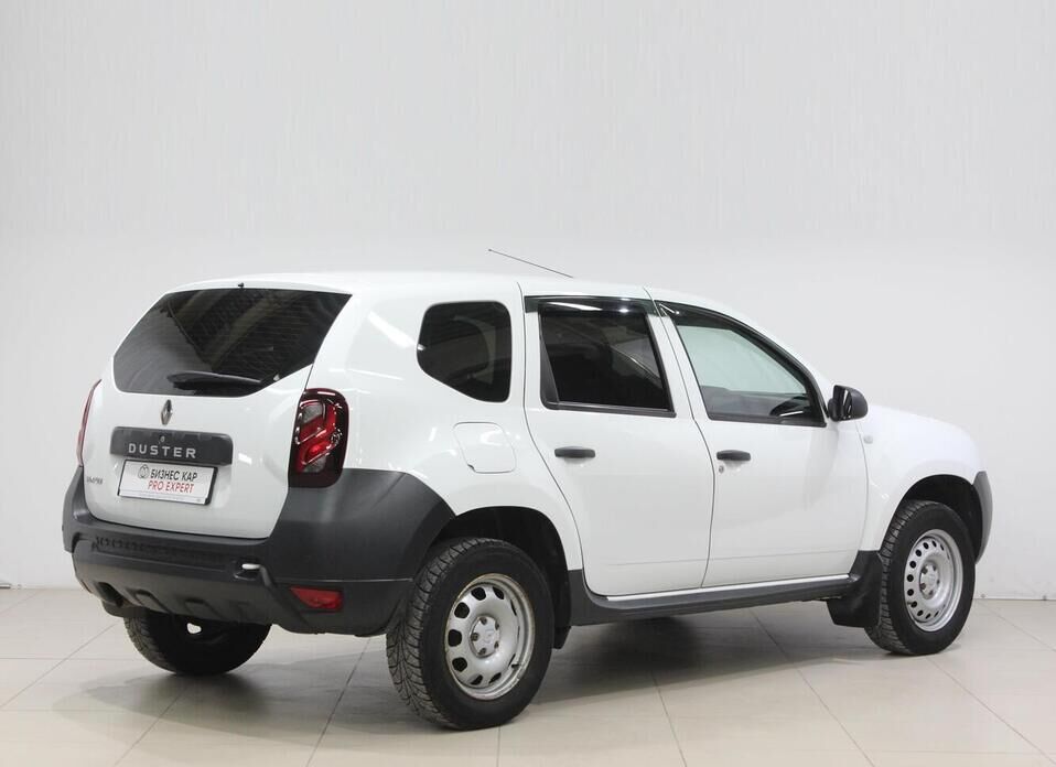 Renault Duster, I Рестайлинг 1.6 MT (114 л.с.)