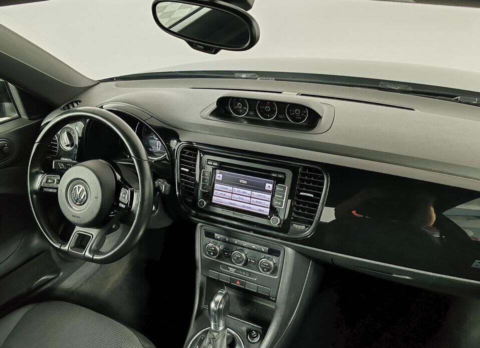 Volkswagen Beetle, II (A5) 1.2 AMT (105 л.с.)