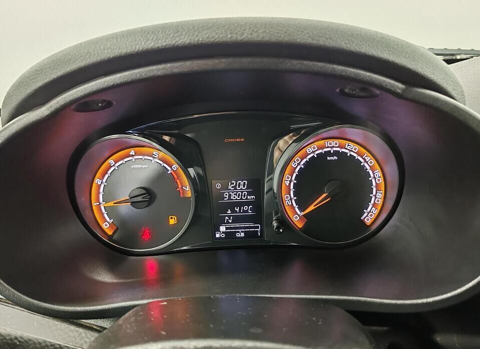 LADA (ВАЗ) Granta Cross 1.6 AMT (106 л.с.)