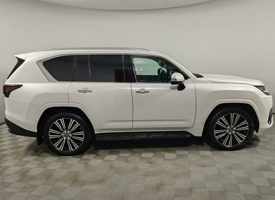 Lexus LX 600 3.5 AT (415 л.с.) 4WD