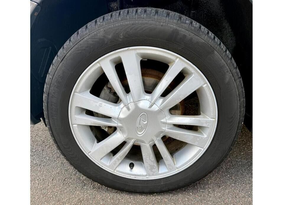 LADA (ВАЗ) Vesta, I 1.6 MT (106 л.с.)