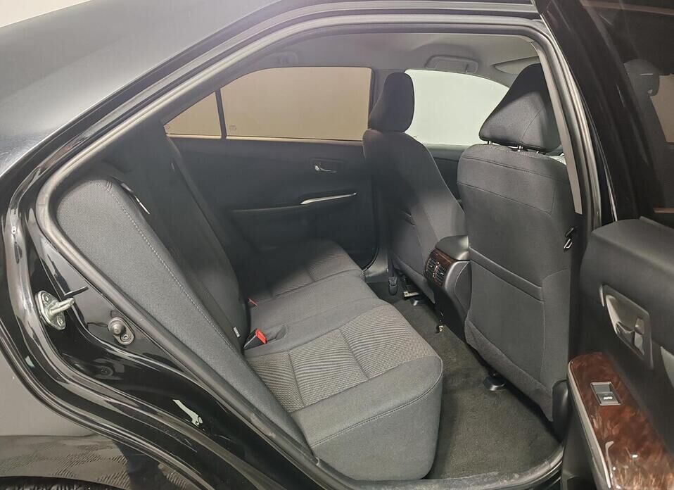 Toyota Camry, VII (XV50) Рестайлинг 2.5 AT (181 л.с.)