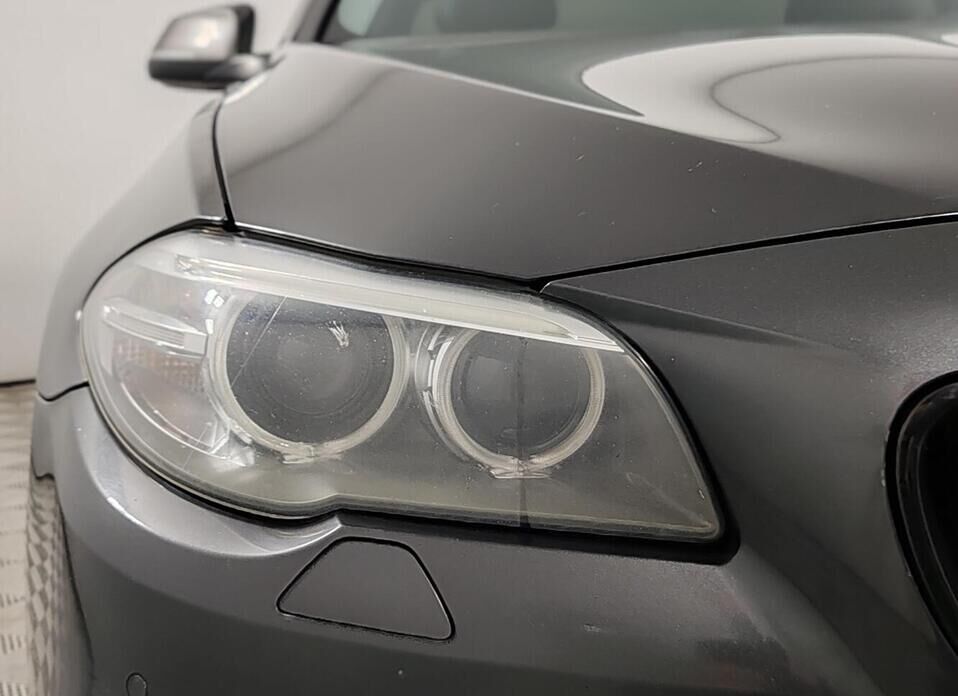 BMW 5 серии, VI (F10/F11/F07) Рестайлинг 520i 2.0 AT (184 л.с.)