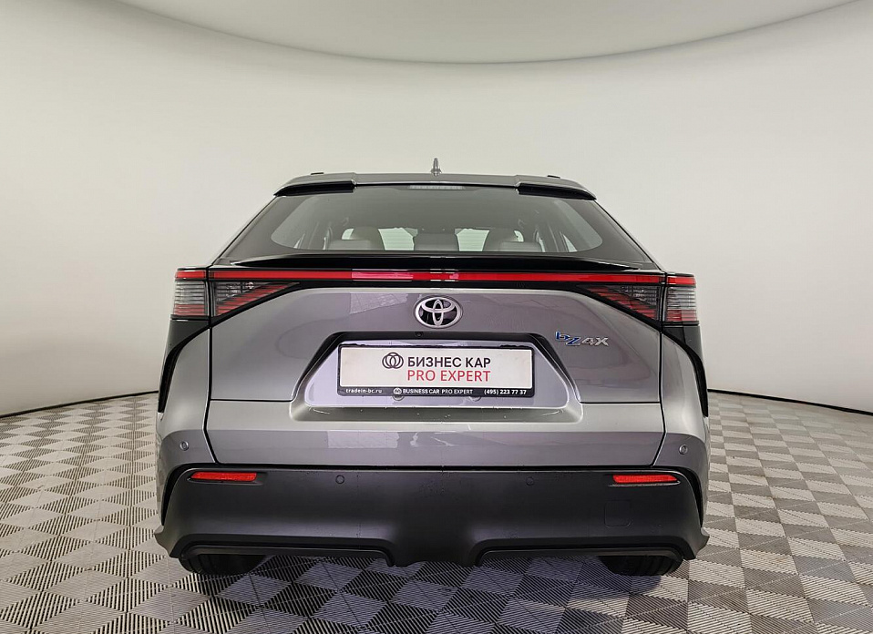 Toyota bZ4X Electro AT (150 кВт)