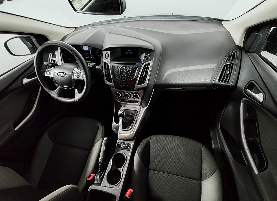 Ford Focus, III 1.6 MT (105 л.с.)