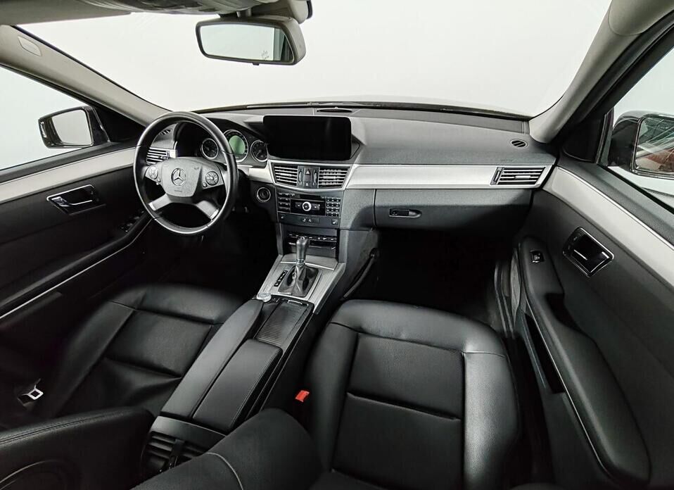 Mercedes-Benz E-Класс 200 7G-Tronic 1.8 AT (184 л.с.)