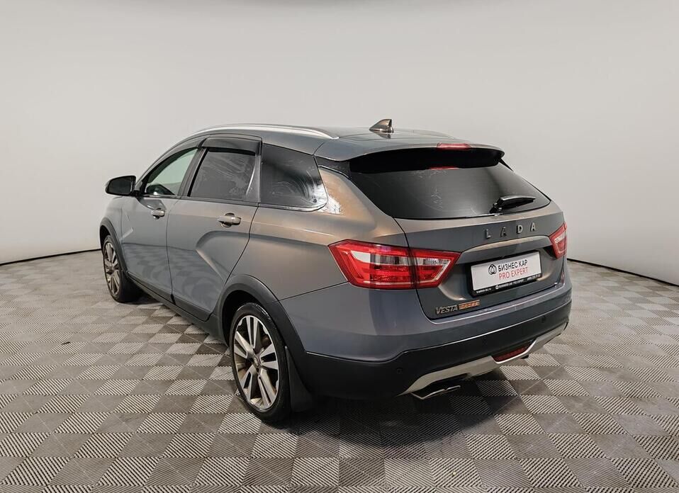 LADA (ВАЗ) Vesta SW Cross 1.6 CVT (113 л.с.)