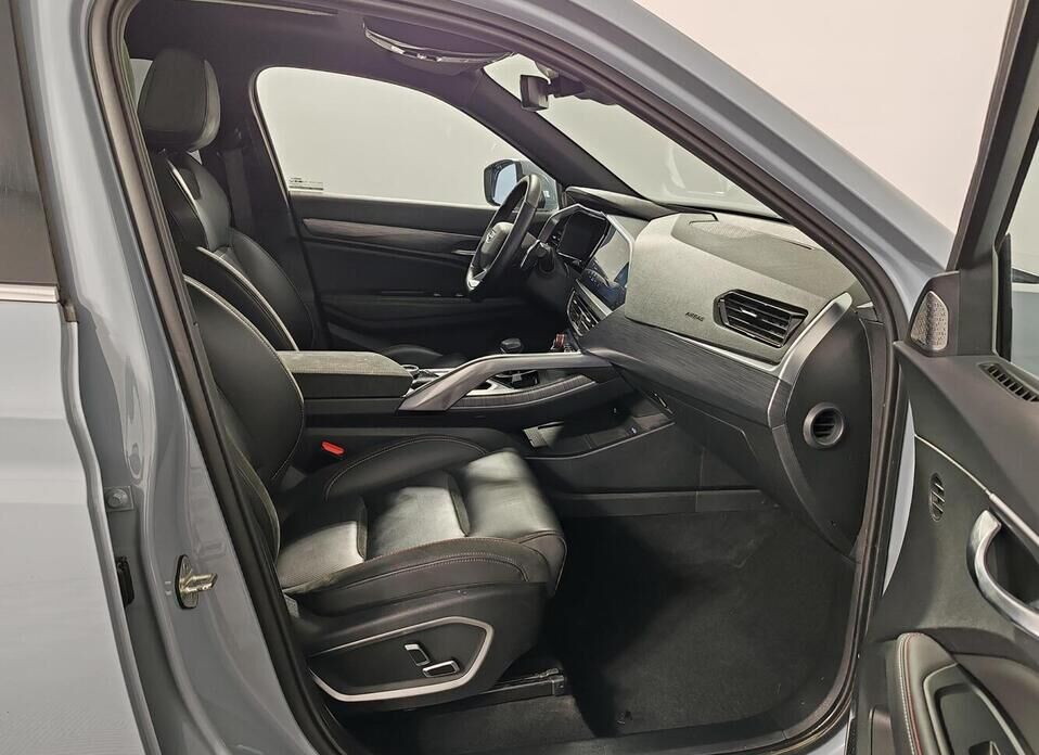 Geely Tugella, I Рестайлинг 2.0 AT (200 л.с.) 4WD