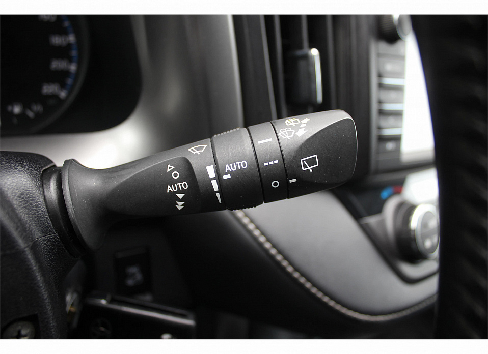 Toyota RAV4, IV (CA40) Рестайлинг 2.0 CVT (146 л.с.) 4WD