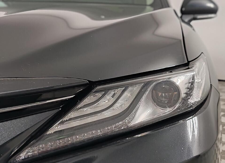 Toyota Camry, VIII (XV70) Рестайлинг 2.5 AT (209 л.с.)