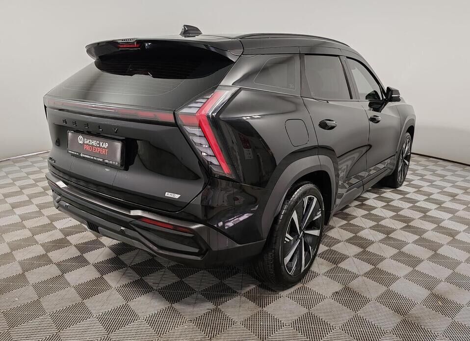 Geely Atlas, II 2.0 AT (200 л.с.) 4WD