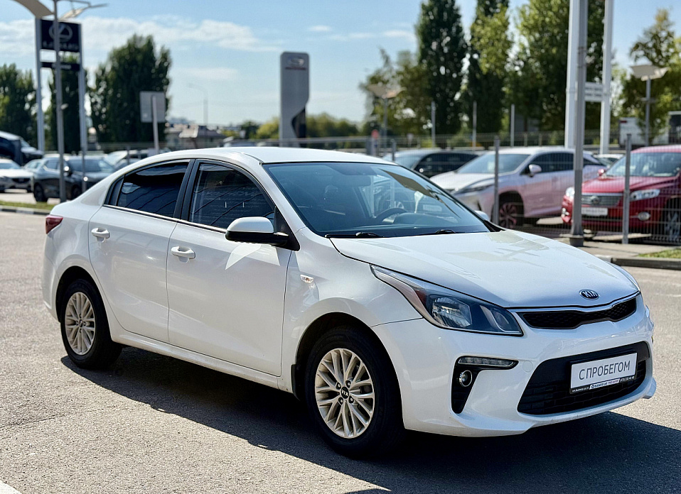 Kia Rio, IV 1.6 AT (123 л.с.)