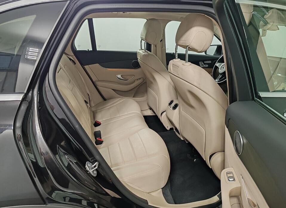 Mercedes-Benz GLC, I (X253) 300 2.0 AT (245 л.с.) 4WD