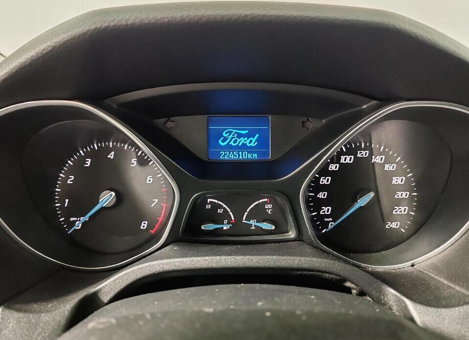 Ford Focus, III 1.6 MT (125 л.с.)