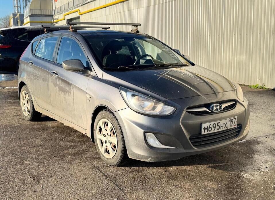 Hyundai Solaris, I 1.6 AT (123 л.с.)