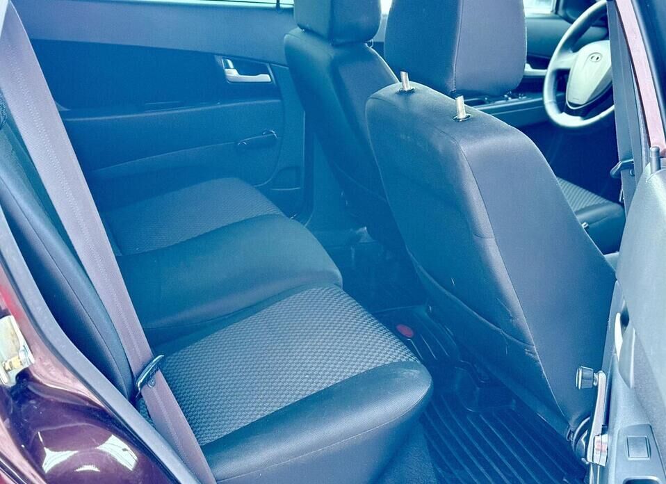 LADA (ВАЗ) Priora, I 1.6 MT (98 л.с.)