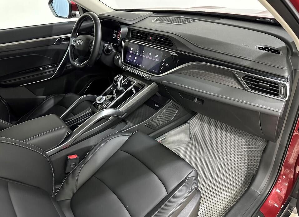 Geely Atlas Pro 1.5 AT (150 л.с.)
