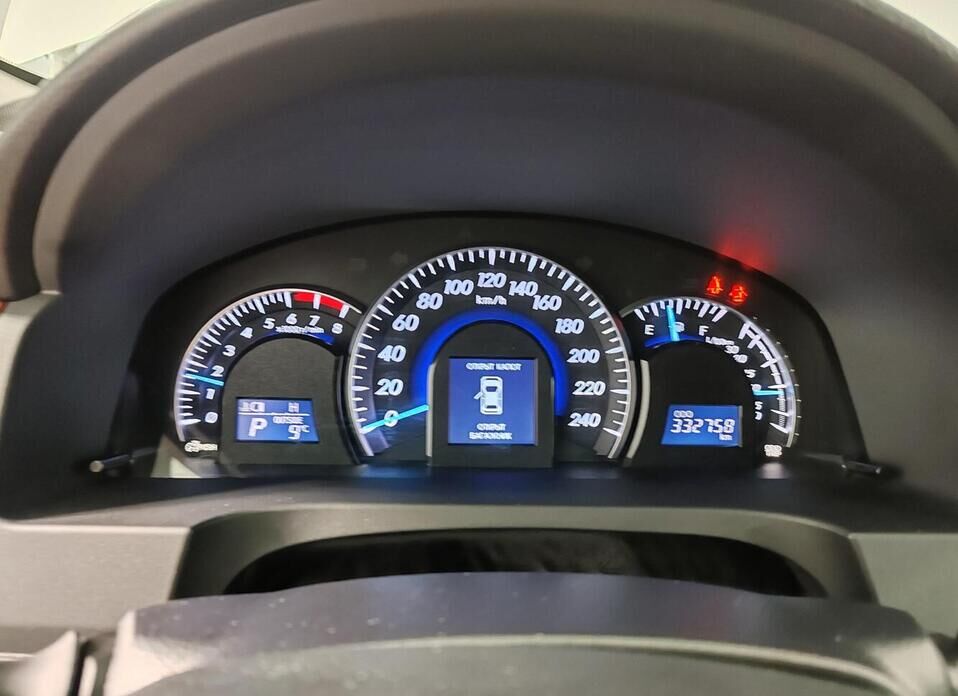 Toyota Camry, VII (XV50) 2.5 AT (181 л.с.)