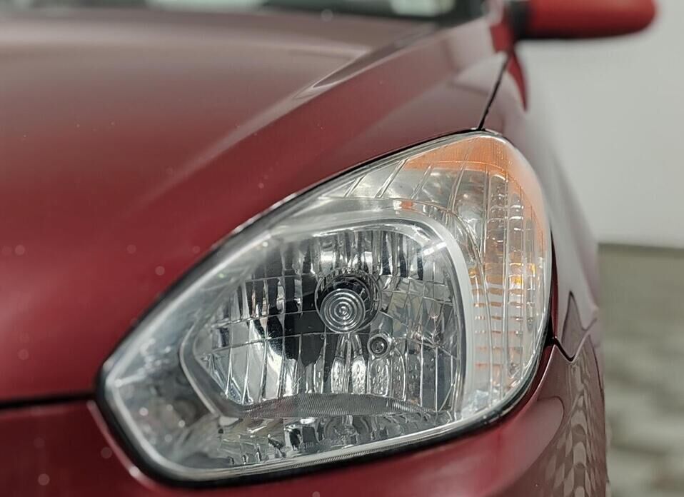 Hyundai Verna, II 1.4 AT (97 л.с.)