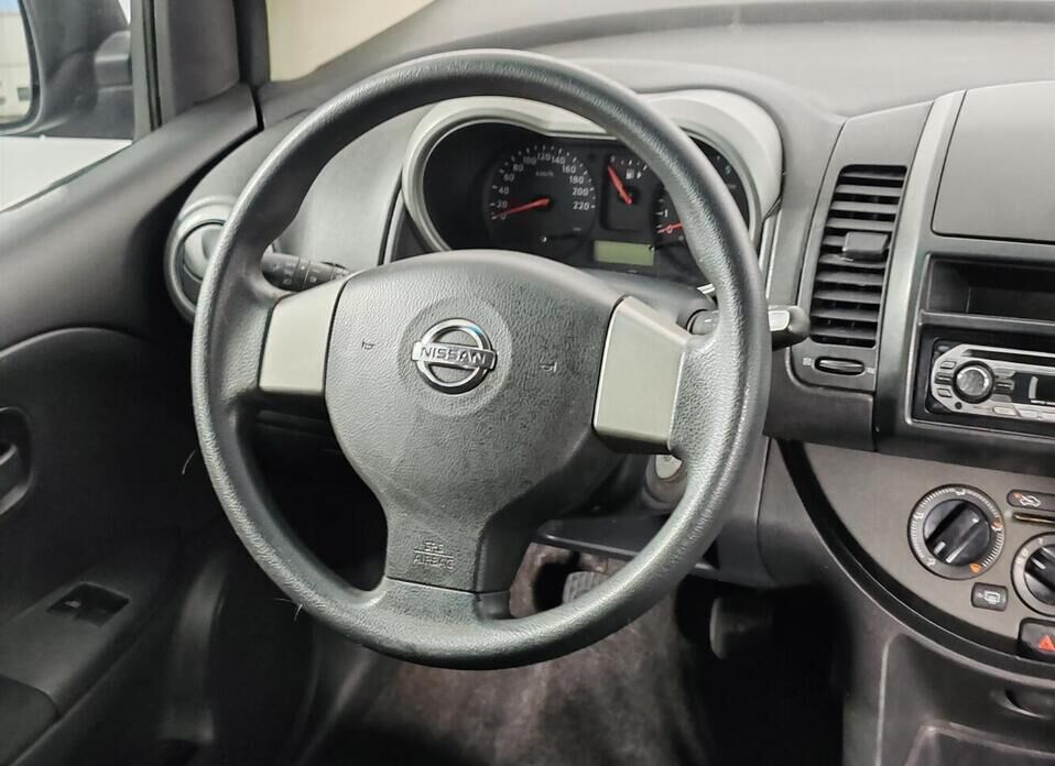 Nissan Note 1.4 MT (88 л.с.)