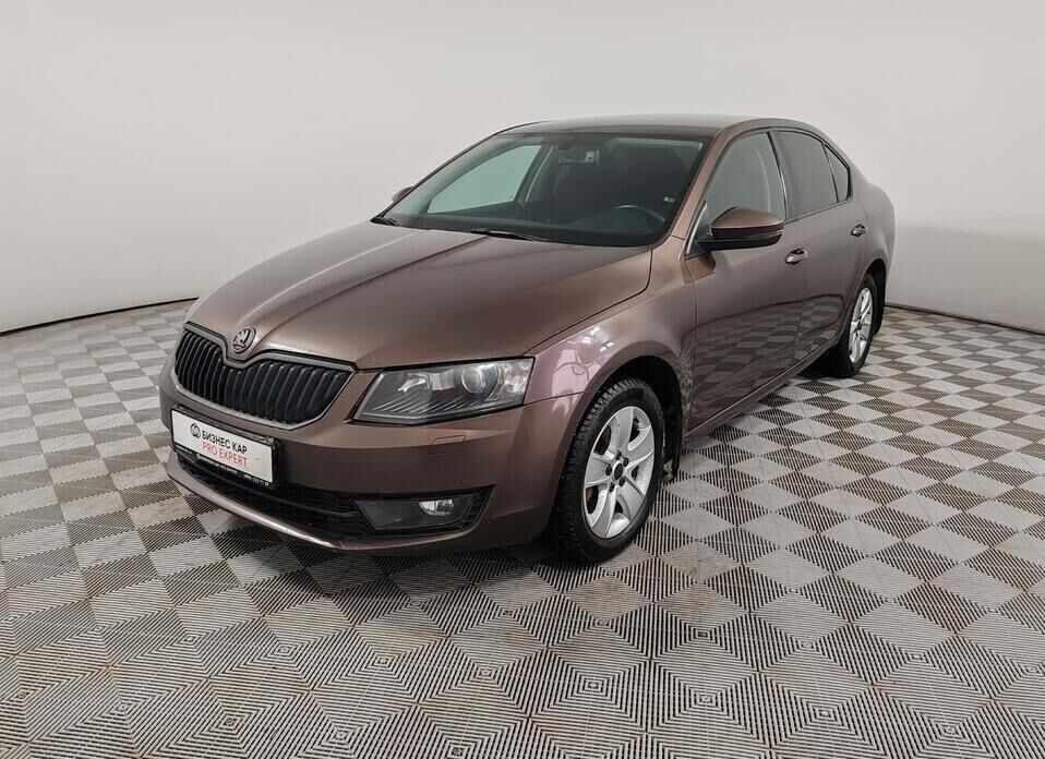 Skoda Octavia, III (A7) 1.6 MT (110 л.с.)