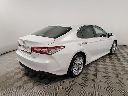 Toyota Camry, 2021&nbsp;г., 95&nbsp;793&nbsp;км