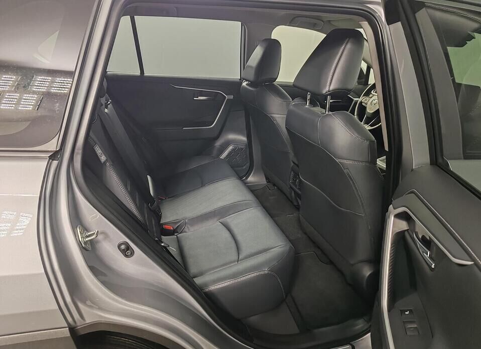 Toyota RAV4, V (XA50) 2.0 CVT (173 л.с.) 4WD