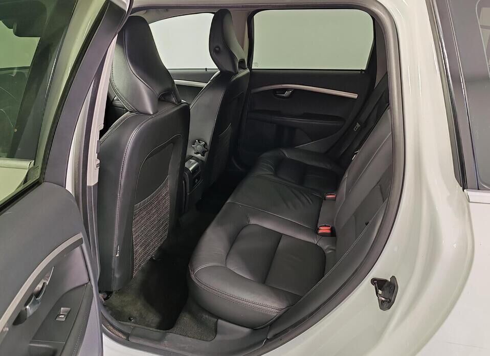 Volvo XC70 2.4d AT (175 л.с.) 4WD