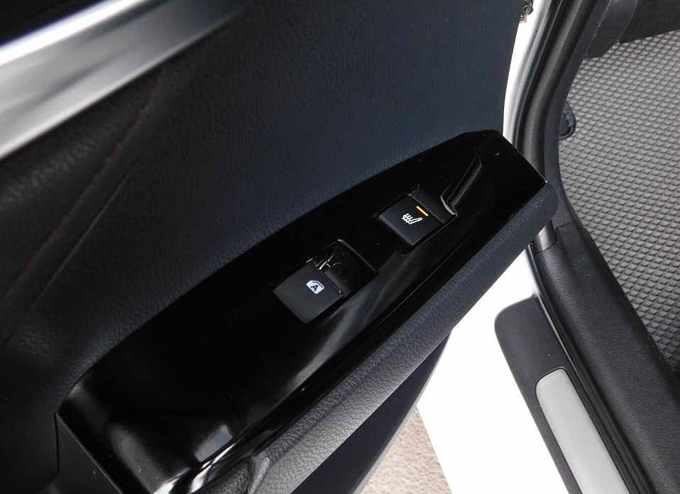 Toyota Camry, VIII (XV70) 2.5 AT (181 л.с.)