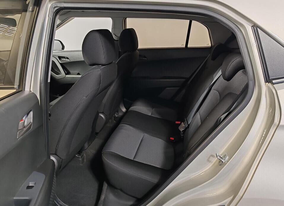 Hyundai Creta, I Рестайлинг 1.6 AT (123 л.с.)