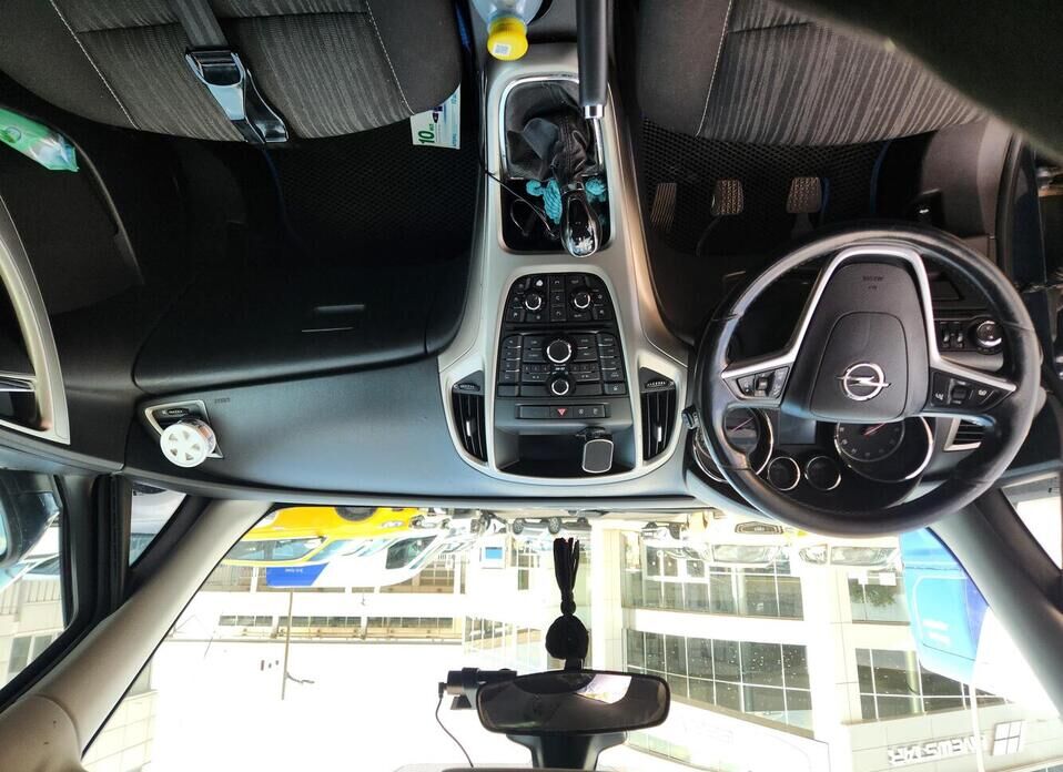 Opel Astra 1.6 MT (115 л.с.)
