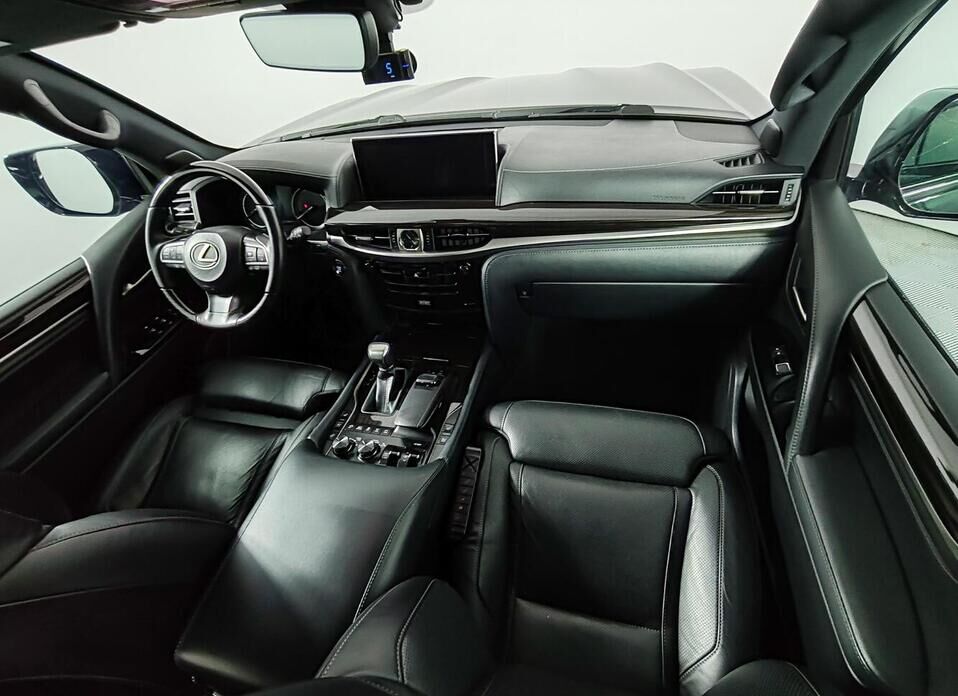 Lexus LX, III Рестайлинг 2 450d 4.5d AT (272 л.с.) 4WD