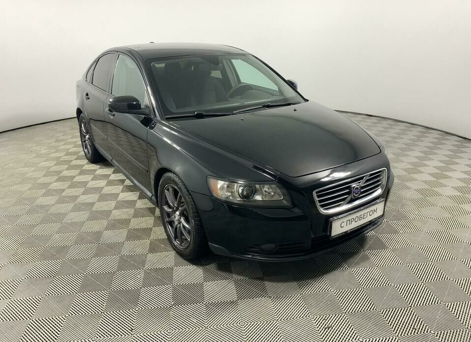 Volvo S40 2.4 AT (140 л.с.)