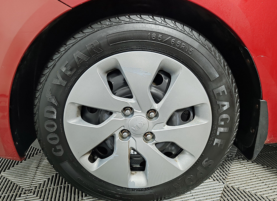 Kia Rio, III Рестайлинг 1.6 AT (123 л.с.)